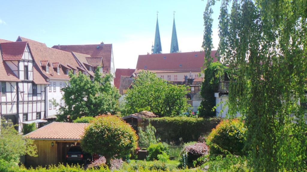 Apartmenthaus Im Stieg Кведлинбург Стая снимка
